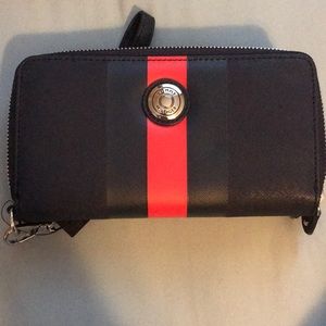 Tommy Hilfiger wristlet